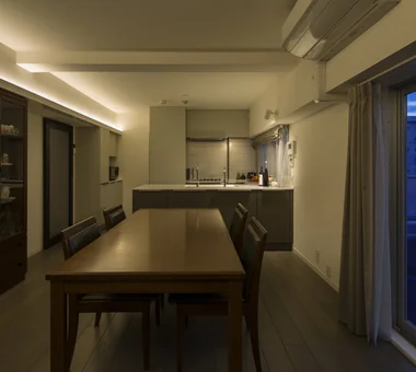 Renovation of a Circulatory Maisonette | Sarasa House｜A Home for Culinary Enthusiasts｜Custom-built house｜Dining Area