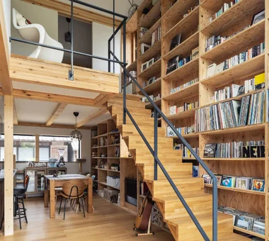 一屋檐下的两代同住住宅｜葛城山麓之家｜引入自然光的住宅｜房屋参观｜定制住宅