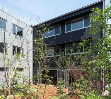 將老舊建築進行用途變更、增建與改修之高齡者福祉設施｜歐德照護中心｜專案