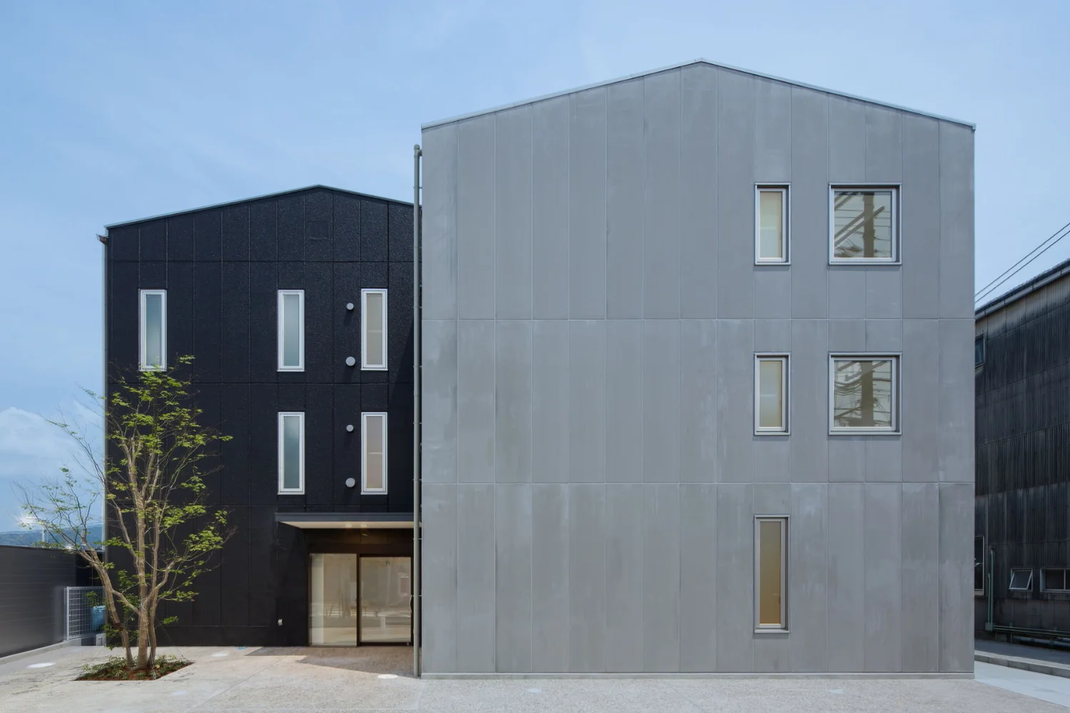 將老舊建築進行用途變更、增建與改修之高齡者福祉設施｜歐德照護中心