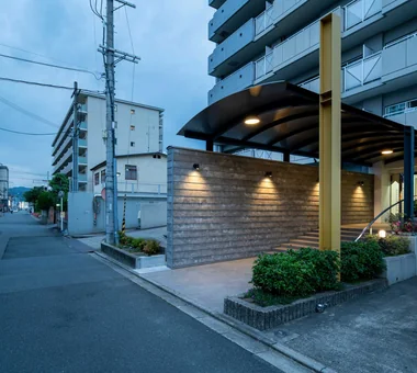 重新檢視分售公寓大樓的入口｜P 京都西院｜共同住宅｜專案