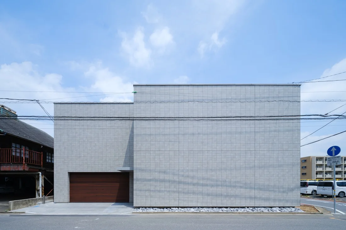 next つくば市 中庭のあるRC造の家