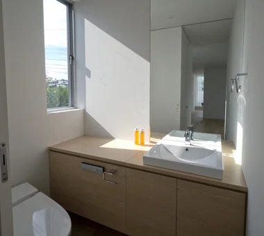 3×10 Court house — House with a Courtyard in Tsuchiura｜Homes Featuring Courtyards｜Custom-built house｜Lavatory
