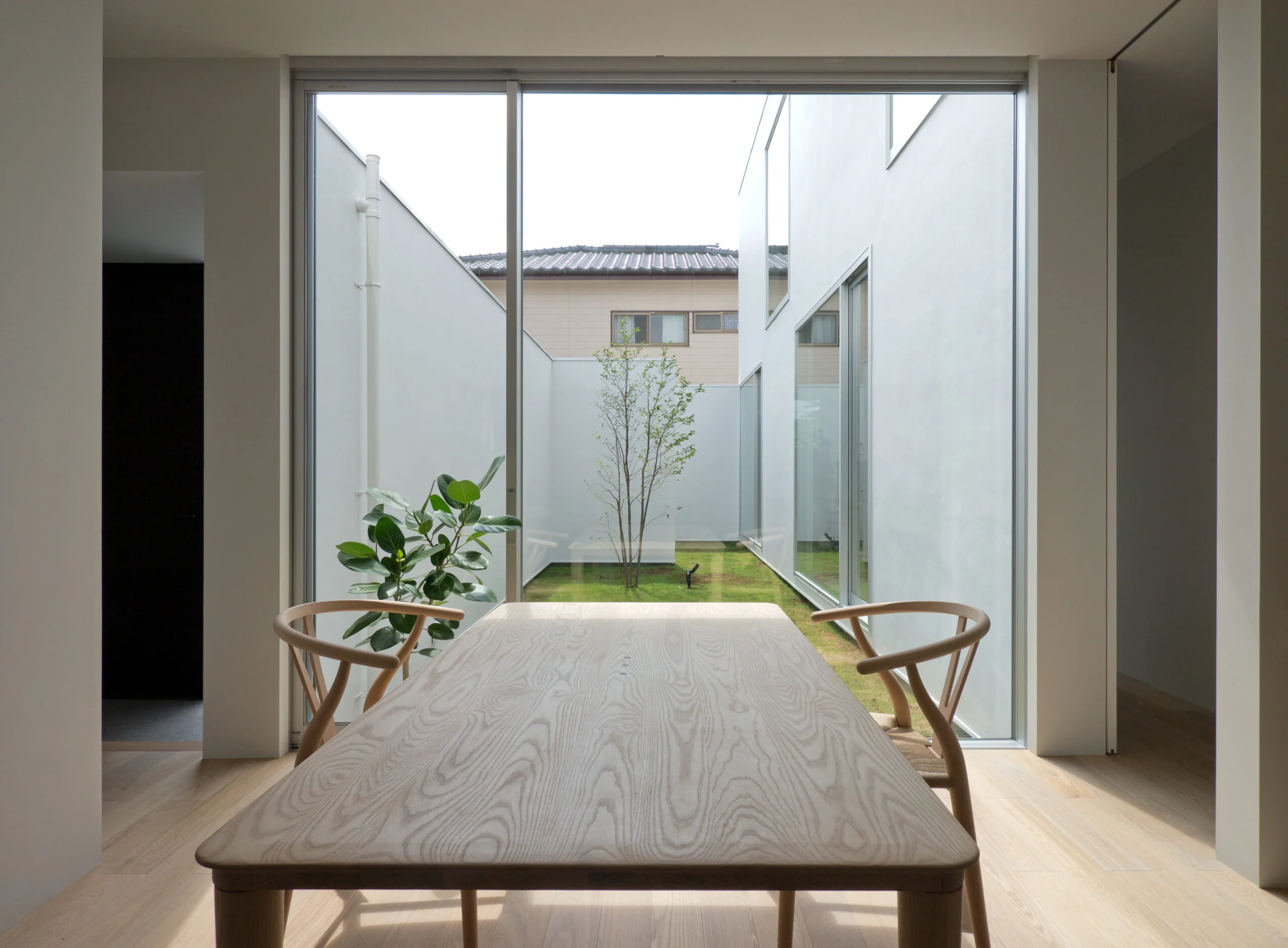 3×10 Court house  土浦の中庭のある家