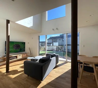 S邸｜ホームジムのある家｜注文住宅｜リビング