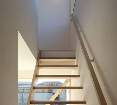 朋友｜斜顶/斜面天花板住宅｜房屋参观｜定制住宅