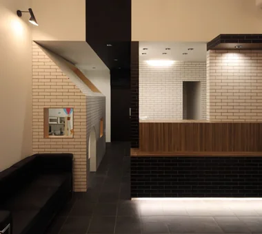 break｜Institutional & Commercial Architecture