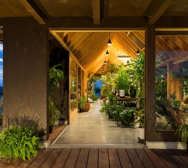 browns｜Institutional & Commercial Architecture