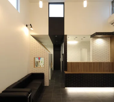 break｜Institutional & Commercial Architecture