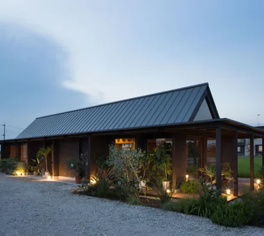 browns｜Institutional & Commercial Architecture