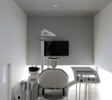 break｜Institutional & Commercial Architecture