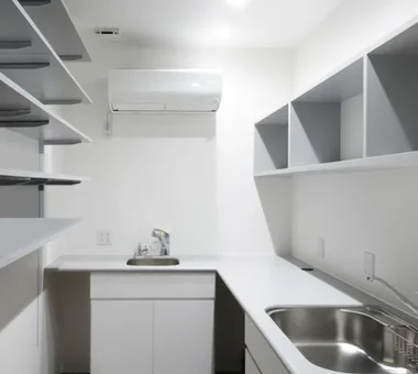 break｜Institutional & Commercial Architecture