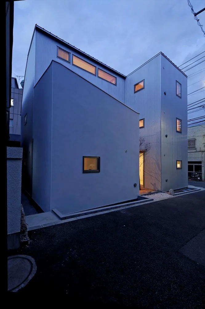 The Dwelling of Books