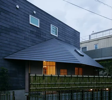 悠久樓＋長屋式租賃住宅｜設有茶室的住宅｜客製化住宅｜外觀