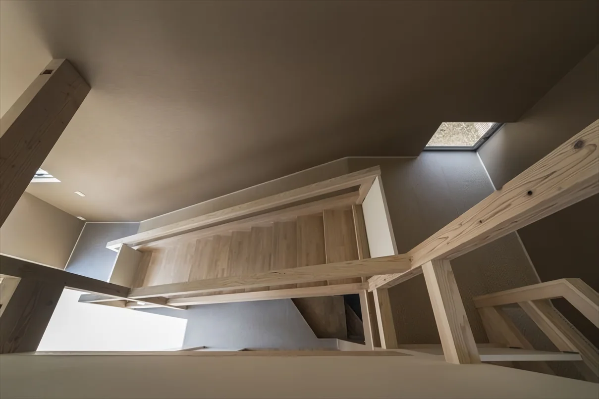 Slope House Designed for Two Large Dogs