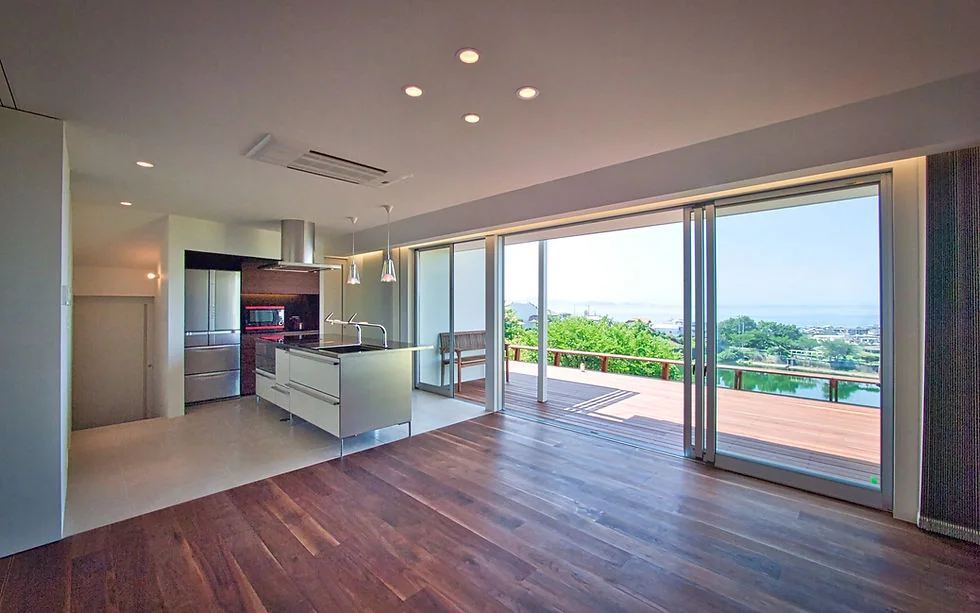 ＋UMI — Renovation Design Contest Jury Special Prize / TDY Remodel Smile Works Contest (TOTO) Excellence Award