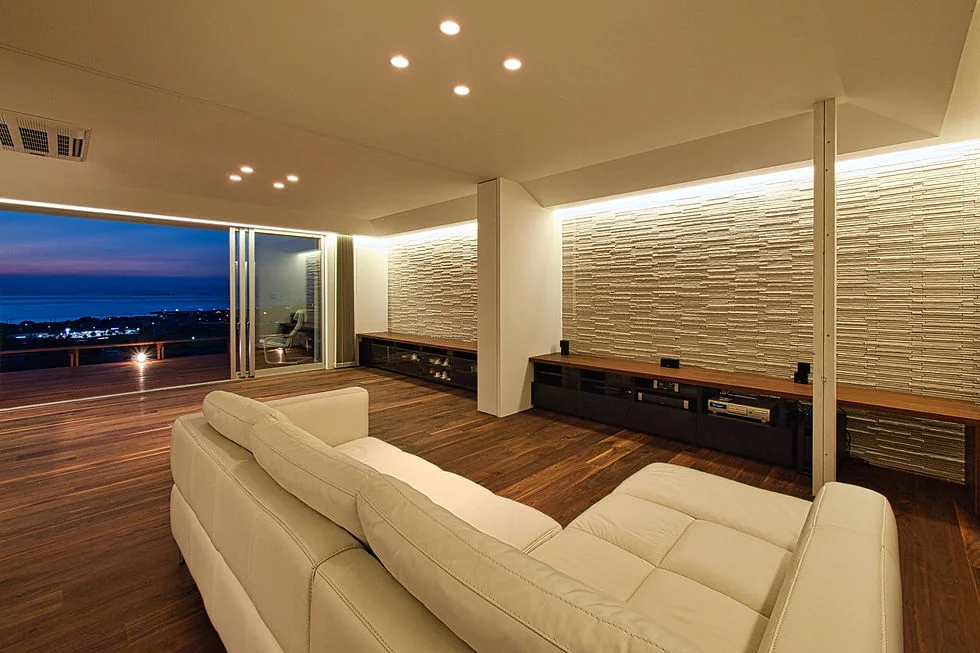 ＋UMI — Renovation Design Contest Jury Special Prize / TDY Remodel Smile Works Contest (TOTO) Excellence Award