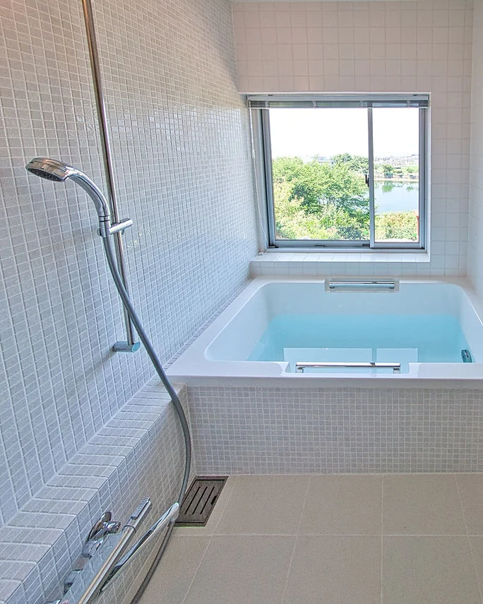 ＋UMI — Renovation Design Contest Jury Special Prize / TDY Remodel Smile Works Contest (TOTO) Excellence Award