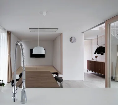 POCCO — Excellence Award, Residential Interior Coordination Contest｜Homes with Gardens｜Room Tour｜Custom-built house