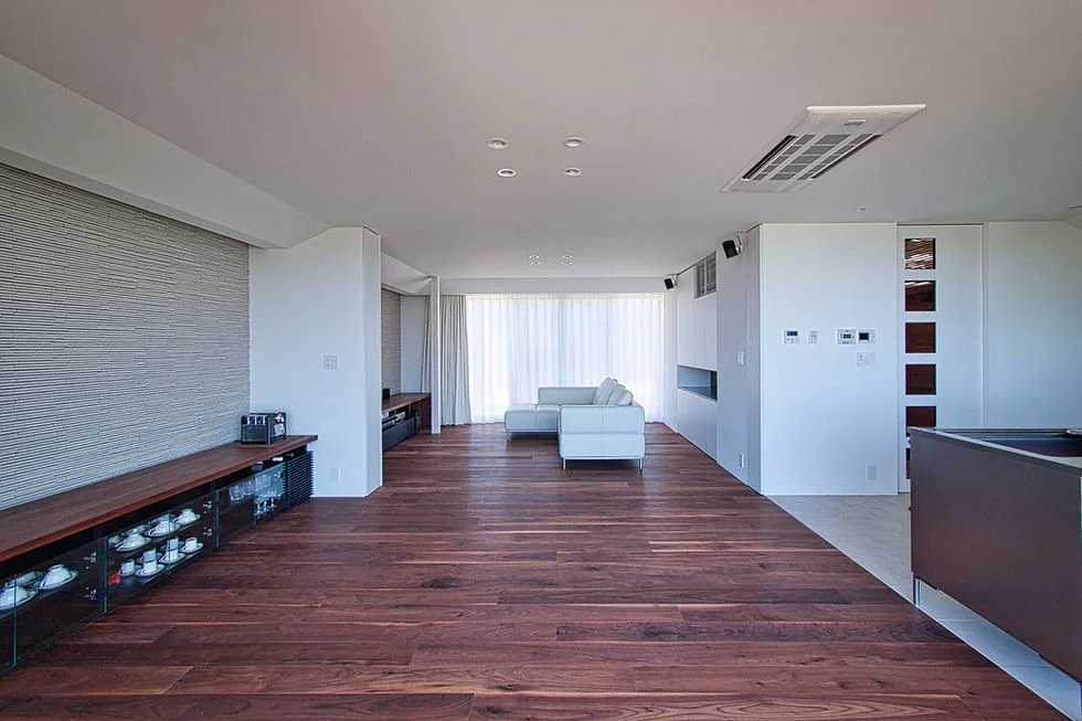 ＋UMI — Renovation Design Contest Jury Special Prize / TDY Remodel Smile Works Contest (TOTO) Excellence Award