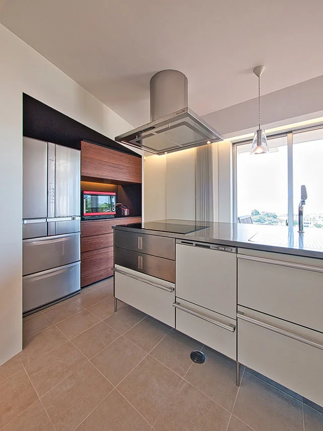 ＋UMI — Renovation Design Contest Jury Special Prize / TDY Remodel Smile Works Contest (TOTO) Excellence Award