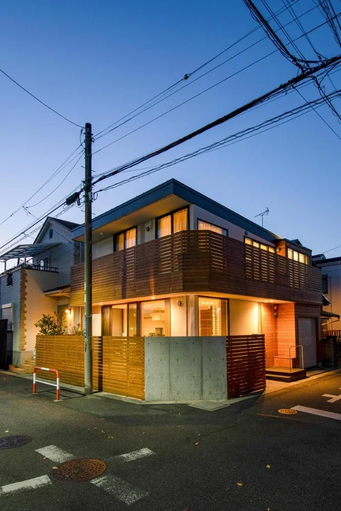 市川の家