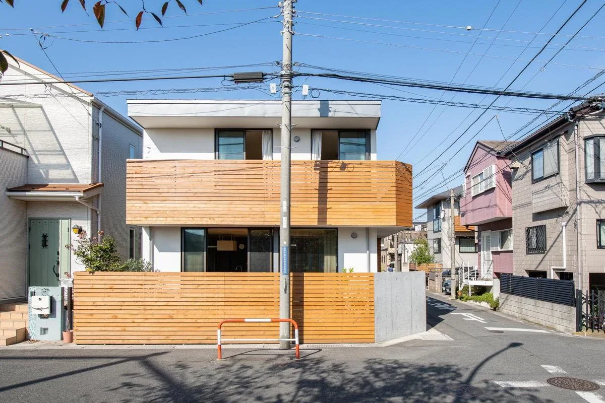 市川の家