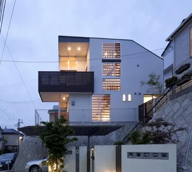 保土谷之家 F宅邸｜帶戶外起居室的住宅｜房屋導覽｜客製化住宅