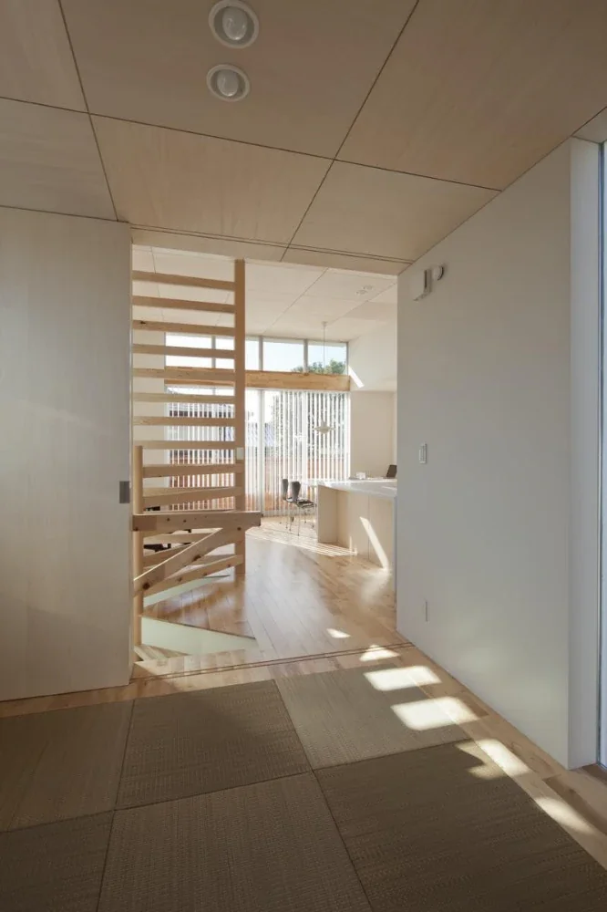 House M in Komae