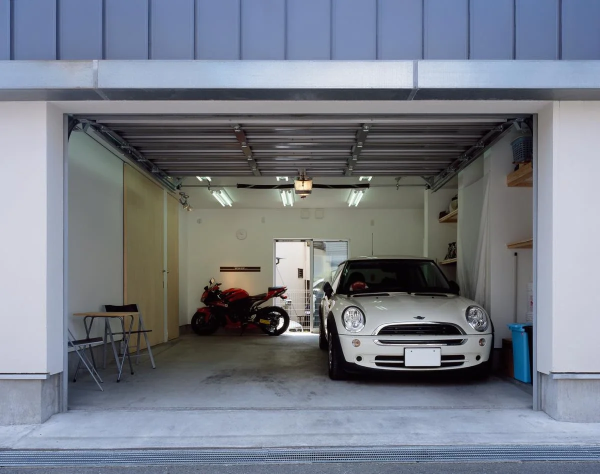 茅ヶ崎の家 + Max Clean Studio