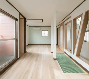 ​光と風のリノベーション住宅｜コンパクトで、明るく開放的｜自然光を取り込む家｜注文住宅｜趣味室