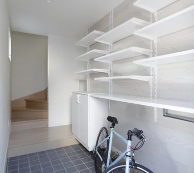 土間の家｜自転車も収納、土間空間｜土間のある家｜ルームツアー｜注文住宅