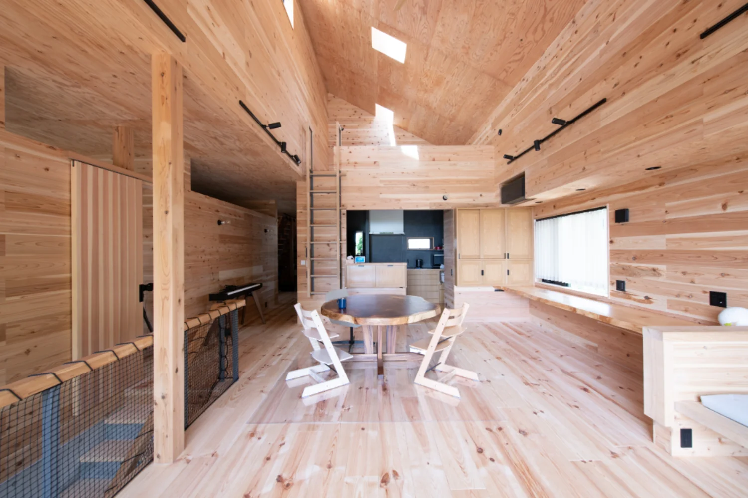 自然に囲まれた海を望む家　CASK（建築編）