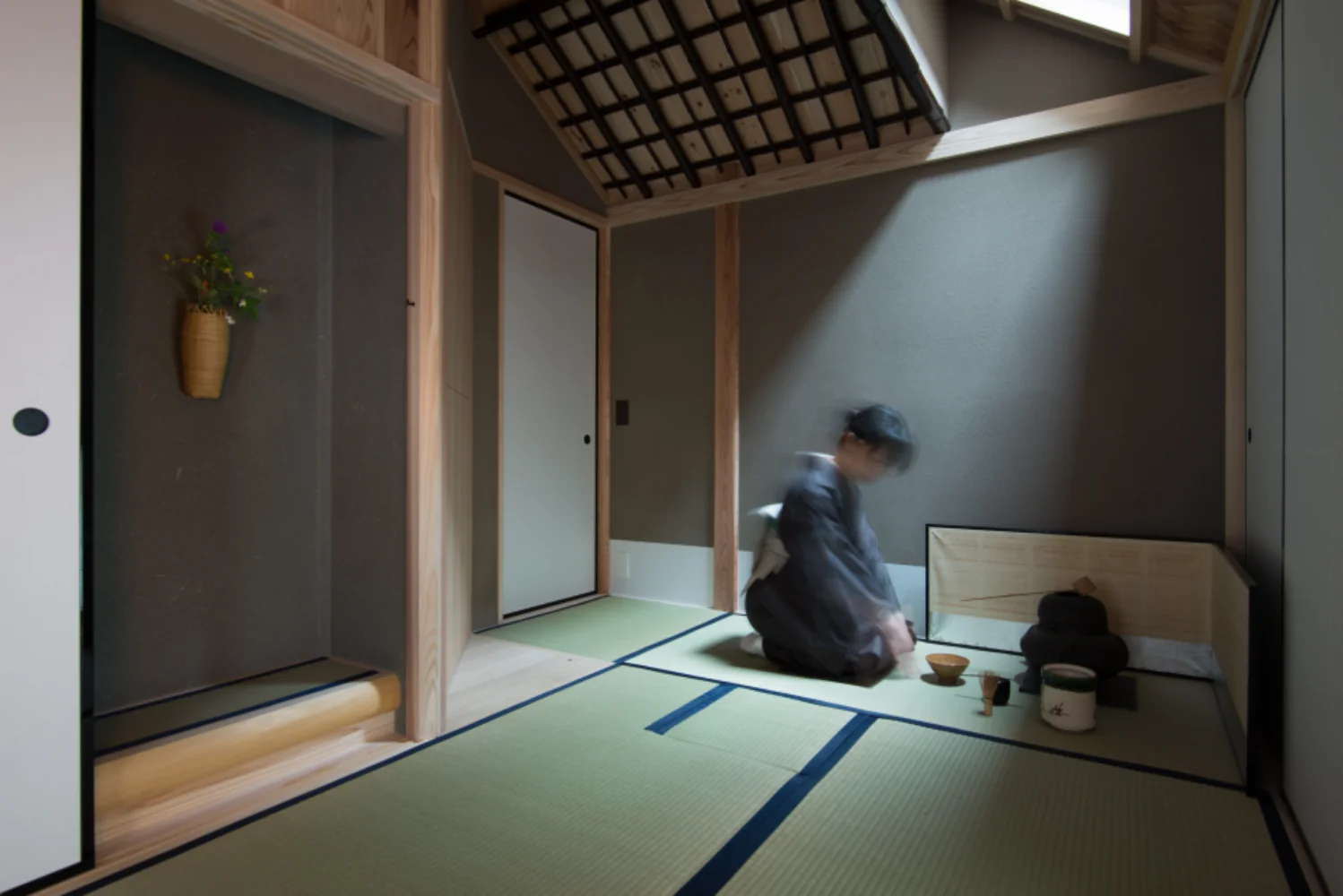 光の陰影を楽しむ茶室