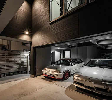 Garage House in Higashi-Osaka｜Modern Residences｜Room Tour｜Custom-built house