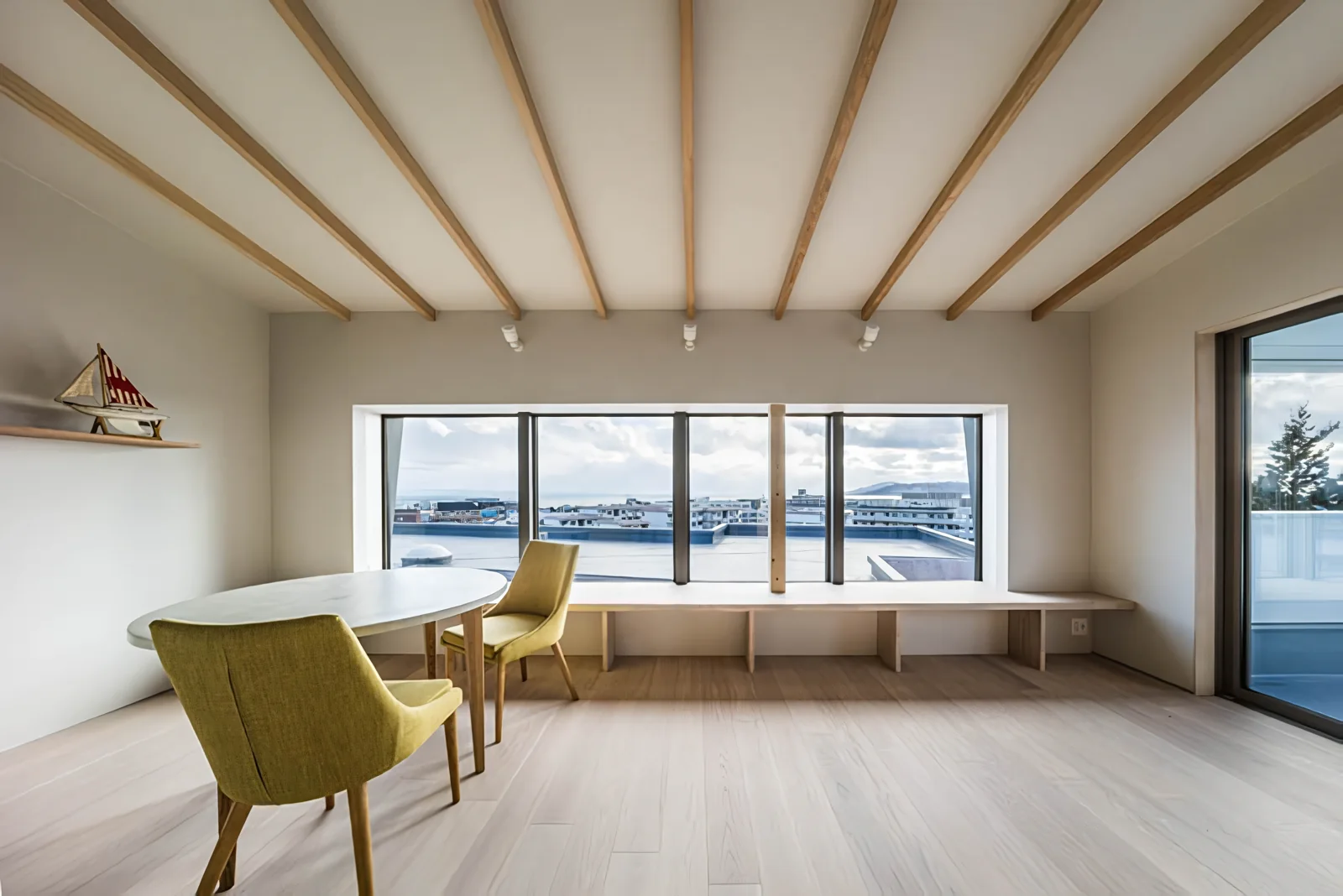 Residential House in Tarumi