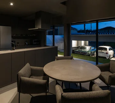 木津川的車庫住宅｜車庫住宅｜房屋導覽｜客製化住宅