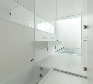 House with a Bath Court｜Key Points for Home Building