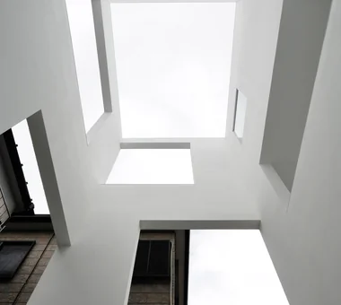 emsh｜極簡設計住宅｜客製化住宅｜挑空