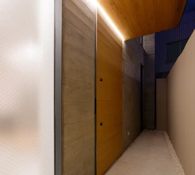 Message from the sky II｜A House with Art｜Approach｜Custom-built house