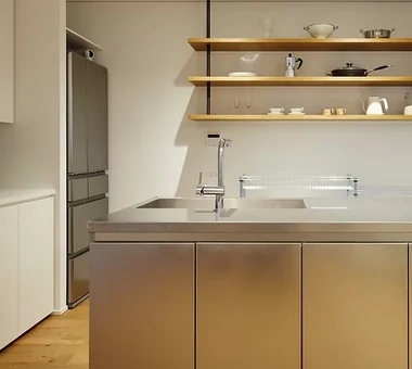 M/M 住宅｜附設家庭劇院的住宅｜房屋導覽｜客製化住宅