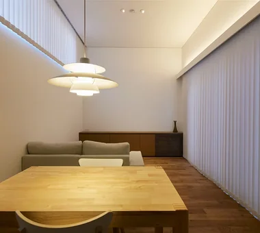 M/M 住宅｜附設家庭劇院的住宅｜房屋導覽｜客製化住宅