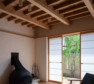 松が崎の住まい｜中庭のある家｜注文住宅｜リビング