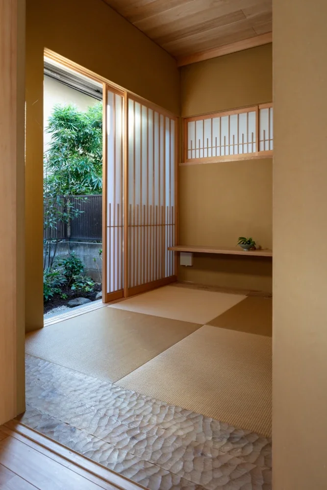 A house full of green