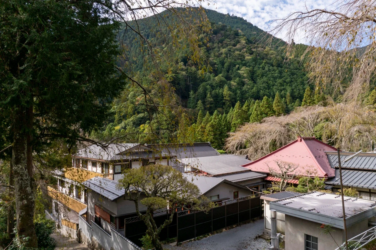 身延山支院 久遠成院 岸之坊