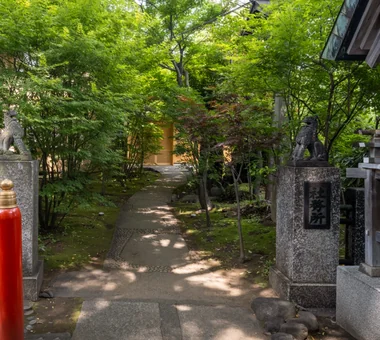 東京四谷総鎮守 須賀神社社務所－Suga Shrine－｜プロジェクト
