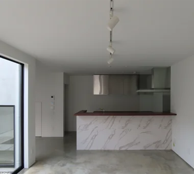 House of Earthen Floor and Cloister｜Custom-built house｜Kitchen