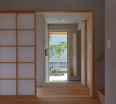 旗竿地之家｜房屋導覽｜客製化住宅