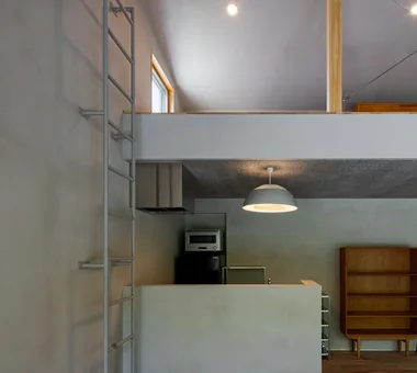 傾斜地上的小型單層住宅｜房屋導覽｜客製化住宅