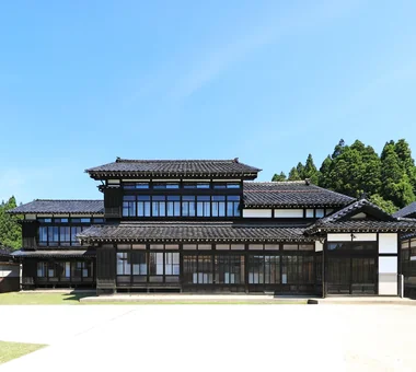 三井町の古民家リノベーション宿泊施設｜施設建築